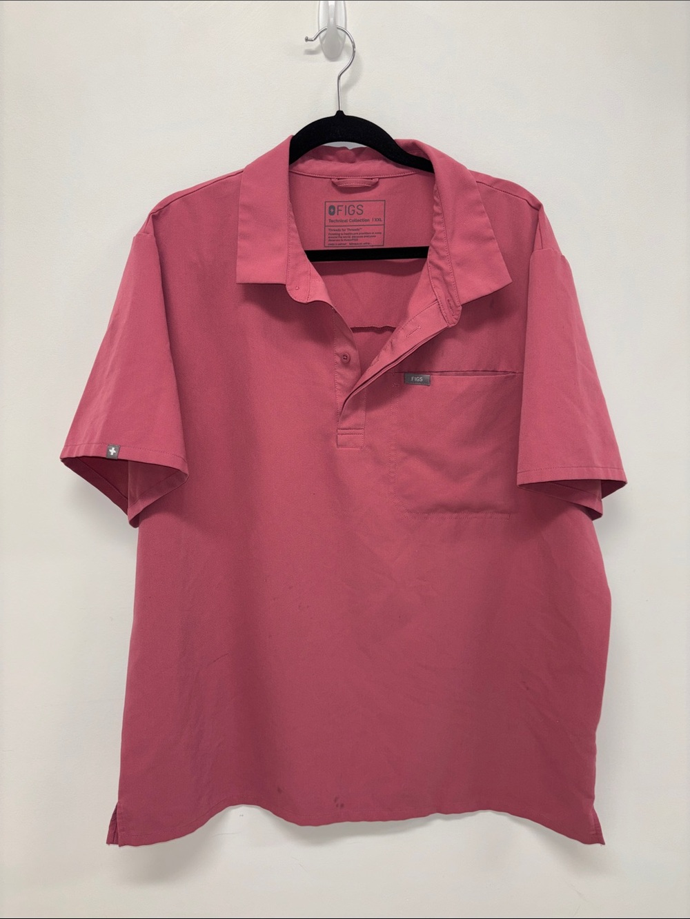 FIGS quartz? Polo scrub top XXL